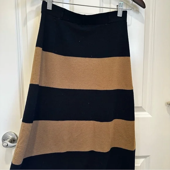 SOLD! on eBay S MAX MARA Label-cut Virgin Wool Stripe Sweater&Skirt SET Size:US4 - Picture 13 of 16